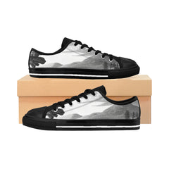 Gleacaig - Women's Low Top Sneakers